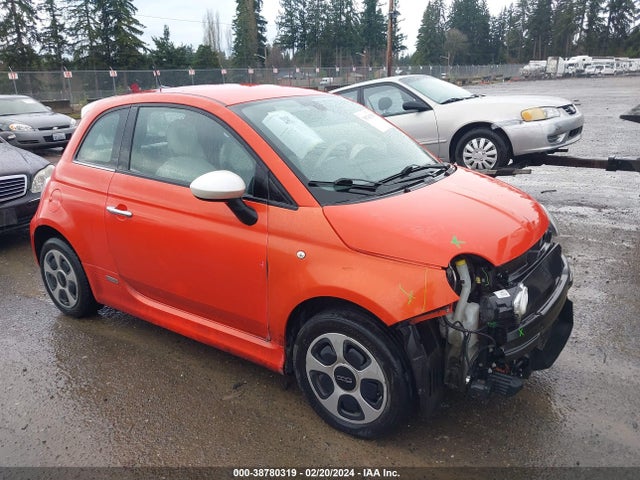 2016 FIAT 500E 3C3CFFGE3GT120814 Photo 0