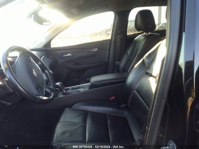 Chevrolet IMPALA 2LZ 2018 1G1125S33JU144065 Image 5