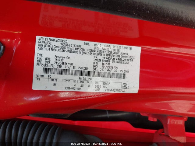 2014 FORD FOCUS SE VIN: 1FADP3F24EL251235