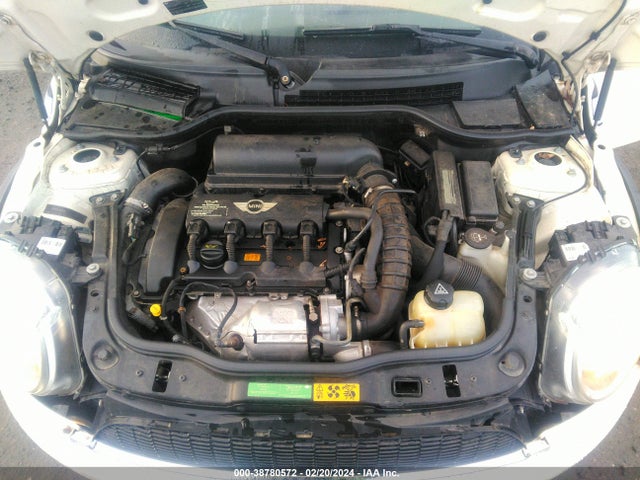 2009 MINI COOPER S CLUBMAN WMWMM33509TP92884 Photo 9