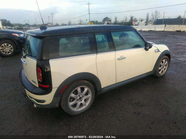2009 MINI COOPER S CLUBMAN WMWMM33509TP92884 Photo 3