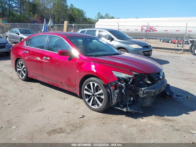 Nissan Altima 2.5 Sr 2017 1N4AL3AP7HC279021 головне зображення
