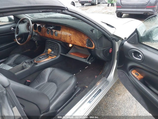 1999 JAGUAR XK8 SAJGX2041XC041157 Photo 4