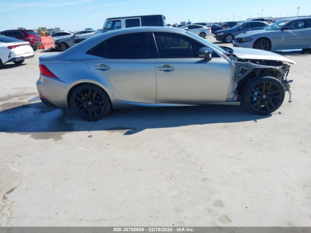 JTHBA1D2XK5098451 Lexus IS 300