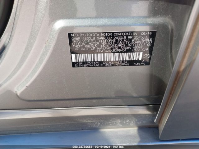 JTHBA1D2XK5098451 Lexus IS 300