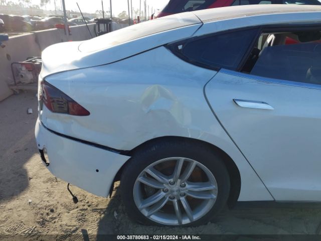 5YJSA1E24FF10520 Tesla MODEL S