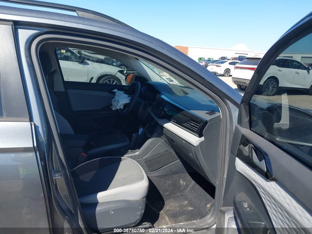3VVCX7B25NM049488 Volkswagen Taos 1.5t S