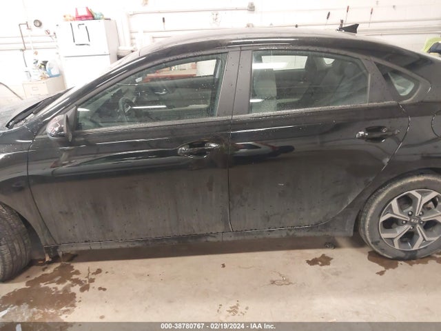 KIA Forte Lxs 2021 3KPF24AD0ME378345 Image 14