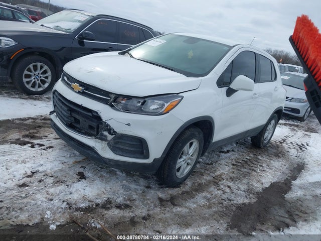 Chevrolet Trax Awd Ls 2020 KL7CJNSB3LB092099 Image 2