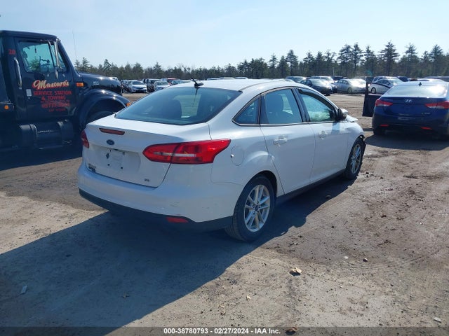 1FADP3F21GL349884 Ford FOCUS SE