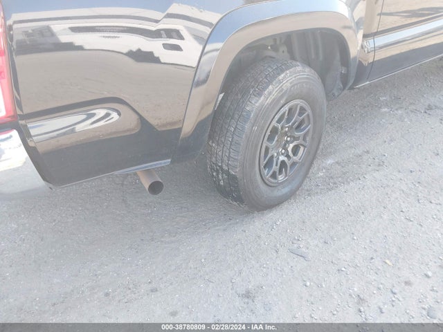 Toyota Tacoma Sr5 V6 2017 3TMAZ5CNXHM046250 Image 18