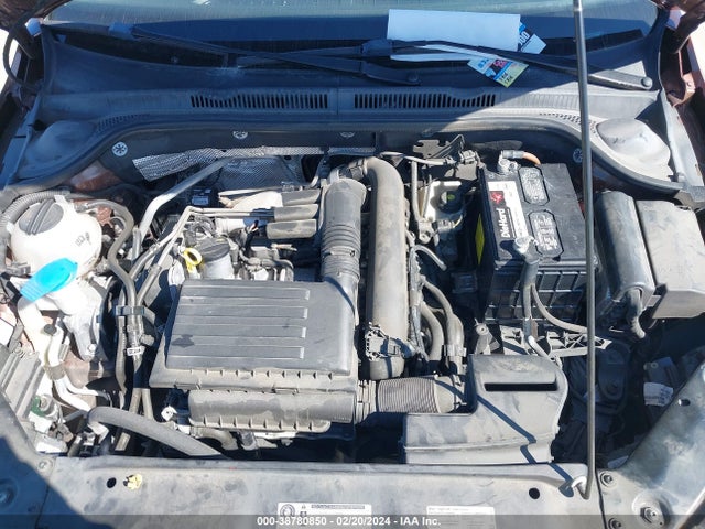 3VW2B7AJ6HM361869 Volkswagen Jetta 1.4t S