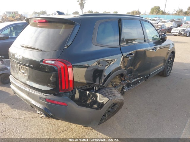 2022 KIA TELLURIDE EX VIN: 5XYP3DHC2NG215067