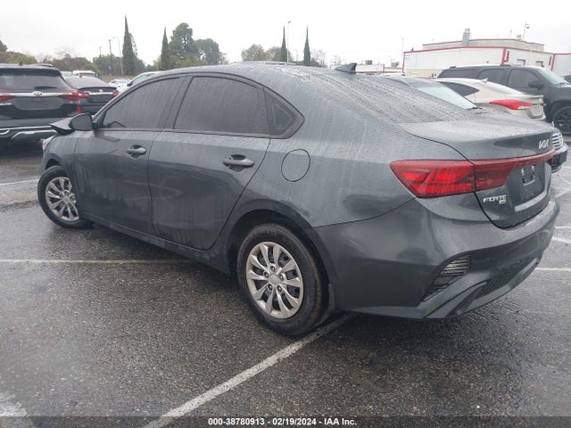 KIA FORTE LX 2023 3KPF24AD9PE568830 Image 3