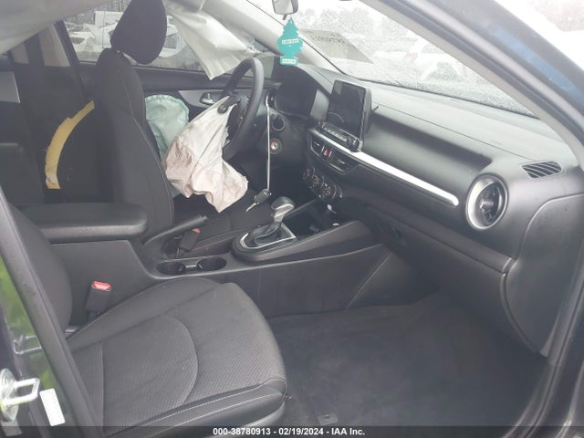 KIA FORTE LX 2023 3KPF24AD9PE568830 Image 5