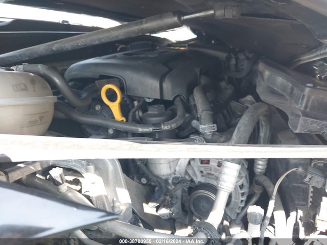 3VW217AU4FM011313 Volkswagen Golf Tsi S 4-door