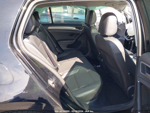 3VW217AU4FM011313 Volkswagen Golf Tsi S 4-door