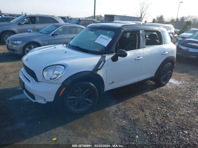 2013 MINI COUNTRYMAN WMWZC5C56DWP32717 Photo 1
