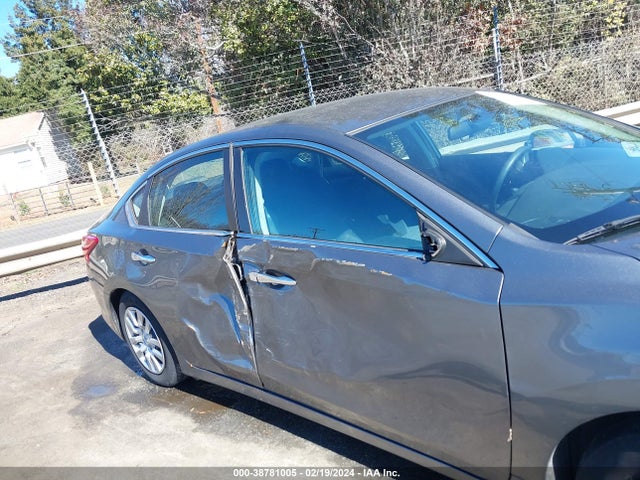 Nissan Altima 2.5 S 2016 1N4AL3AP8GC138019 Image 13