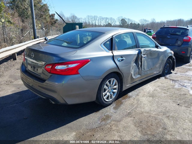 Nissan Altima 2.5 S 2016 1N4AL3AP8GC138019 Image 4