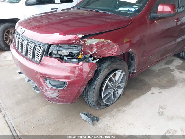 1C4RJEAG2HC953008 Jeep Grand Cherokee Altitude 4x2