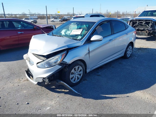 Hyundai ACCENT SE 2017 KMHCT4AE2HU346279 Image 2