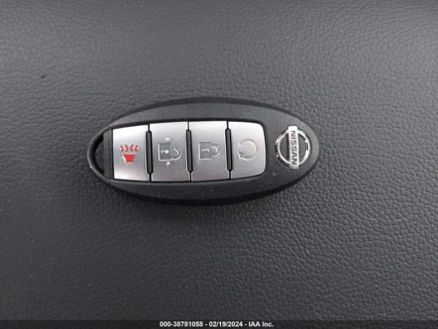 3N1CP5CU2KL502974 Nissan KICKS SR