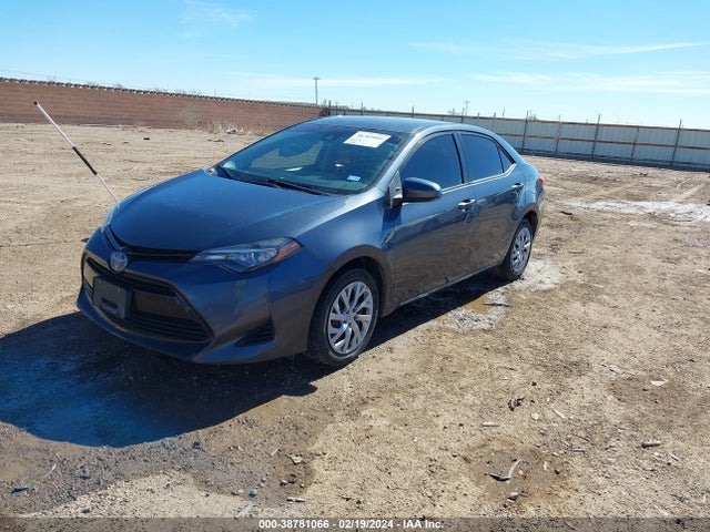 Toyota COROLLA LE 2017 5YFBURHE5HP655127 Image 2