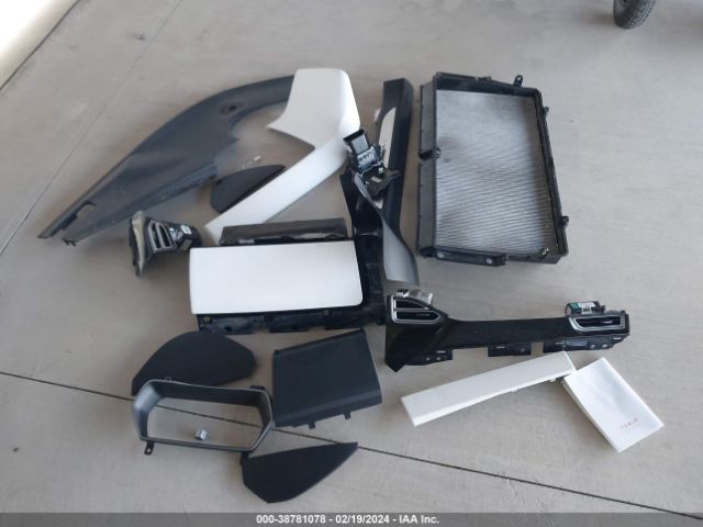 5YJSA1E23HF199693 Tesla Model S 100d/60d/75d/90d/p100d