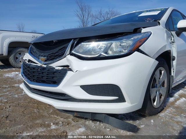 Chevrolet Cruze Ls Auto 2017 1G1BC5SM0H7265140 Image 13