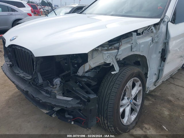 BMW X3 Sdrive30i 2019 5UXTR7C59KLR53633 Image 6