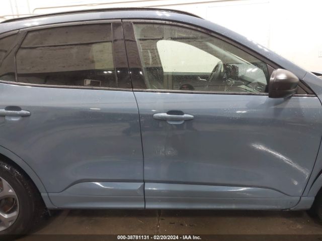 1FMCU9MN5PUA57594 Ford Escape St-line
