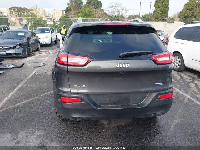 Jeep Cherokee Latitude 2016 1C4PJMCB1GW141764 Image 16