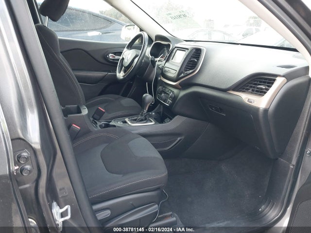 Jeep Cherokee Latitude 2016 1C4PJMCB1GW141764 Image 5