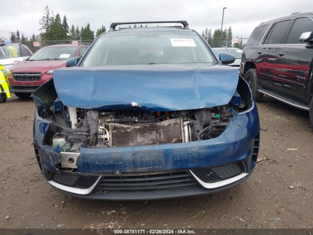 KNDCB3LC0J5138916 KIA NIRO LX