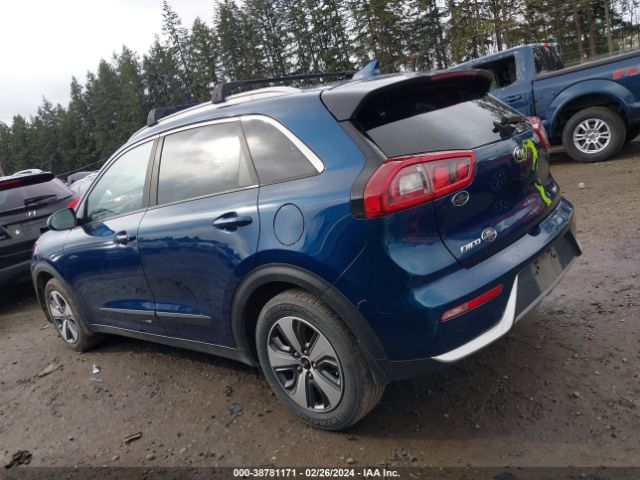 KNDCB3LC0J5138916 KIA NIRO LX