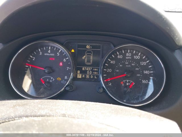 JN8AS5MT5FW162054 Nissan Rogue Select S