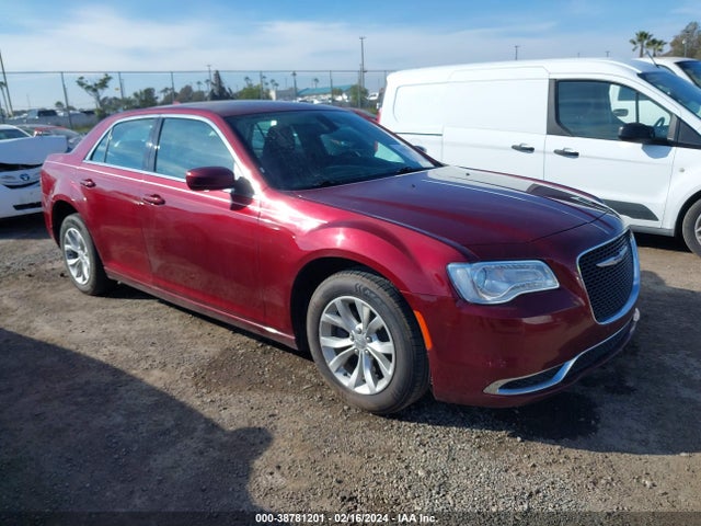 Chrysler 300 Touring 2019 2C3CCAAG5KH602241 Image 1