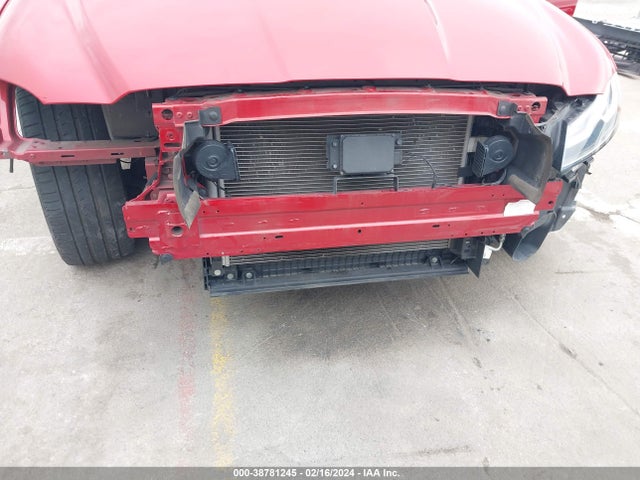 2016 JAGUAR XF SAJBF4BV7GCY11215 Photo 5