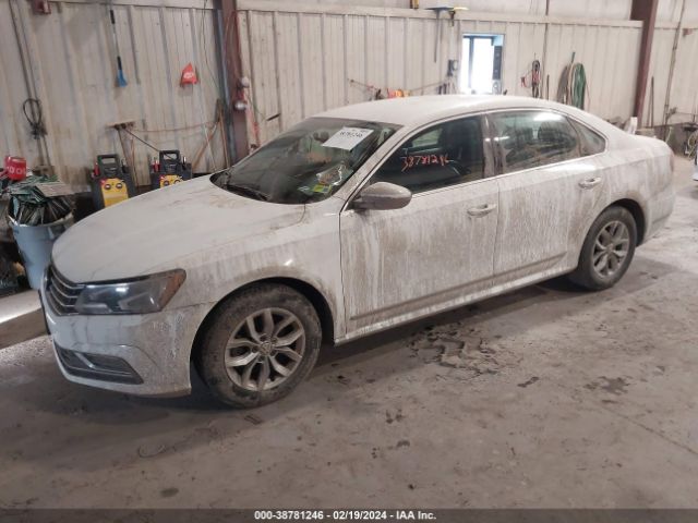 1VWAT7A34GC040987 Volkswagen Passat 1.8t S