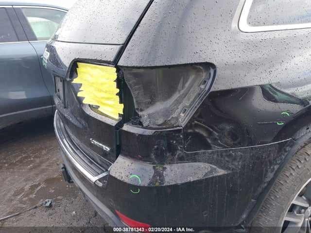 2018 JEEP GRAND CHEROKEE LIMITED 4X4 VIN: 1C4RJFBG8JC350199