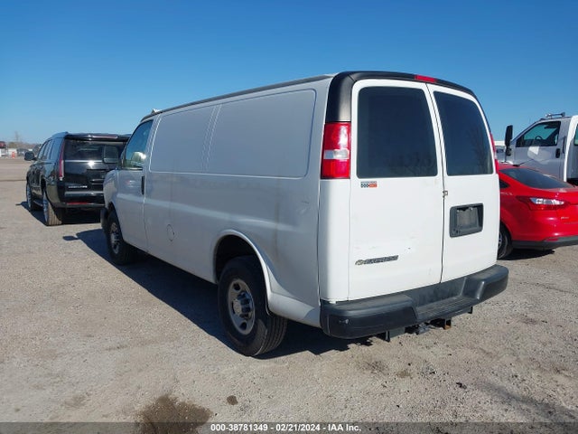 Chevrolet Express 2500 Work Van 2019 1GCWGAFP3K1270272 Image 3