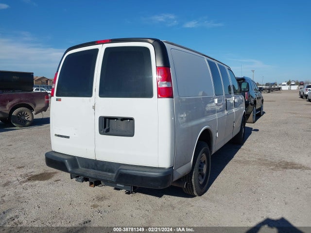 Chevrolet Express 2500 Work Van 2019 1GCWGAFP3K1270272 Image 4