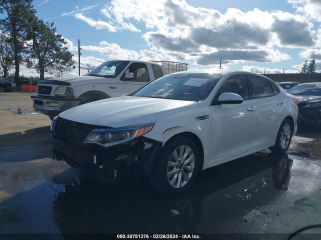 KIA OPTIMA EX 2016 5XXGU4L32GG107835 Image 2