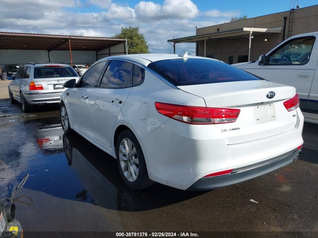 KIA OPTIMA EX 2016 5XXGU4L32GG107835 Image 3