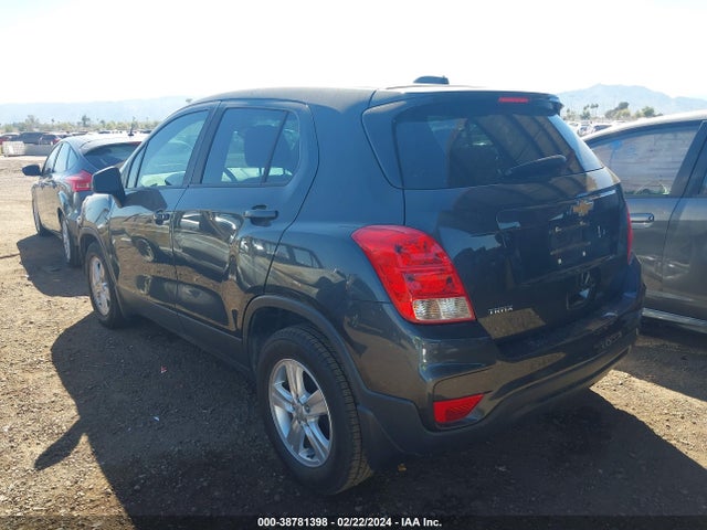 Chevrolet TRAX LS 2019 3GNCJKSB0KL191050 Image 3