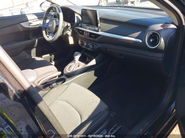 KIA FORTE LX 2023 3KPF24AD1PE579191 Image 5
