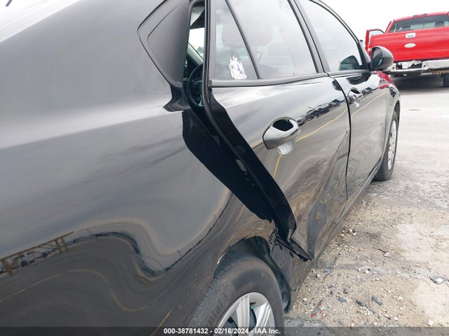 KIA RIO LX 2022 3KPA24AD0NE487030 Image 18
