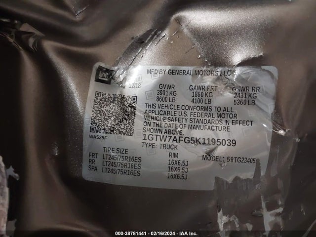 GMC Savana 2500 Work Van 2019 1GTW7AFG5K1195039 Image 9