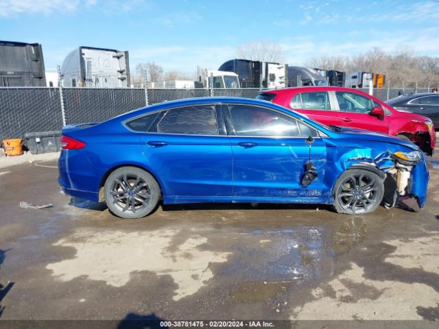 3FA6P0HDXJR127472 Ford FUSION SE